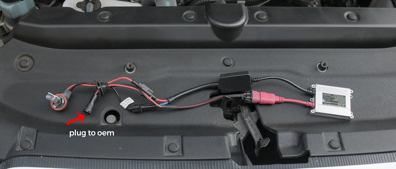 4Runner HID Install Step #5 - Wire HID System to Ballasts