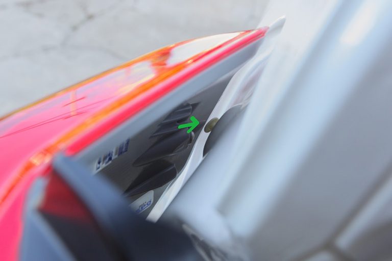 Tail Light Replacement Guide 5th Gen 4Runner, Tail Light Housing Install