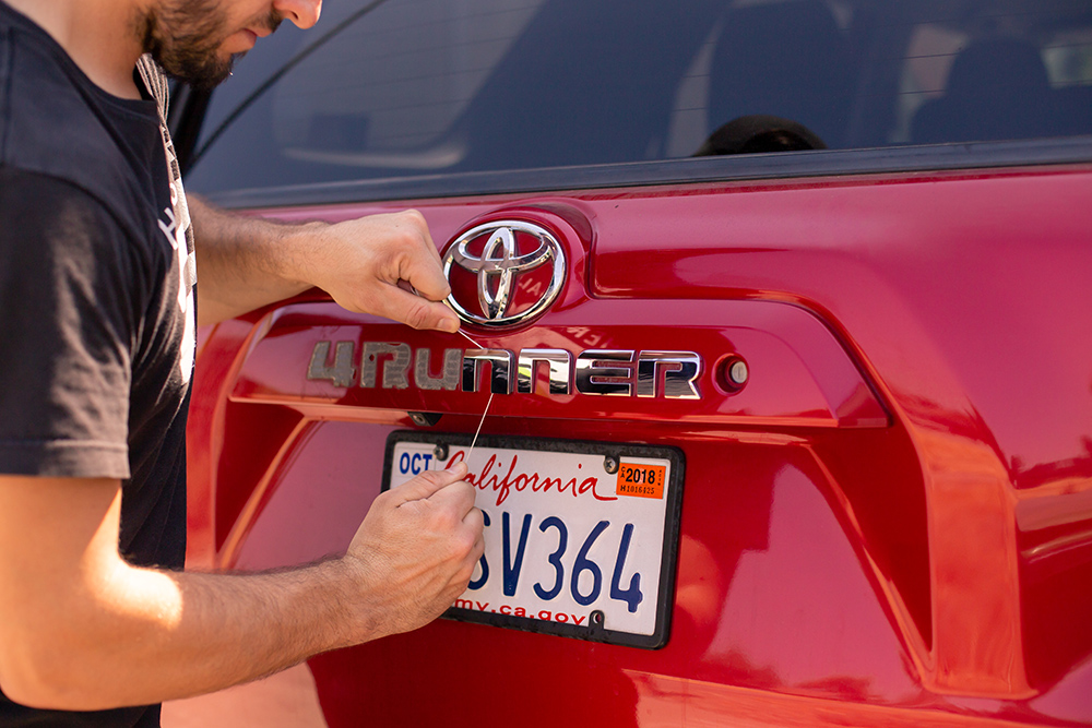 STEP #1: Removal of 4Runner Letters