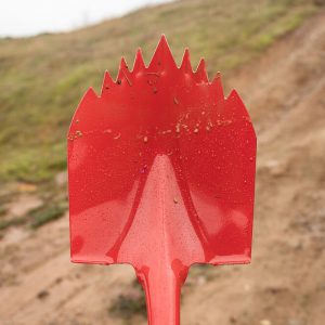 Krazy Beaver Off-Road Shovel Spiked Blade