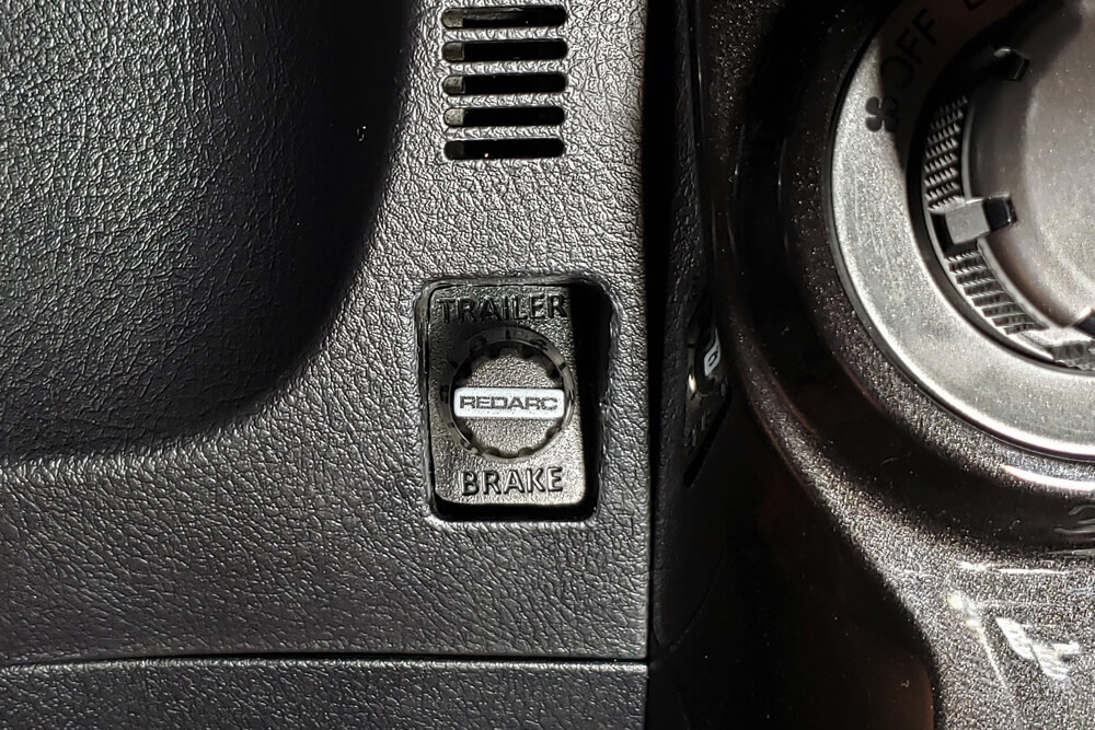 REDARC Tow-Pro Elite Trailer Brake Controller Install: Complete System Install