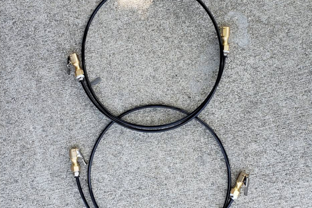 2-Way Inflation and Deflation System For Your 4x4 Tires: Quick Overview & Install Guide: Step 6. Cut Pneumatic Air Line + Connect Male Thread to Air Chucks