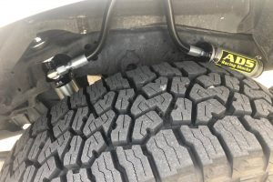 ADS Coil Over 2.5" Racing Shocks with Remote Reservoir Suspension Setup Install For 5th Gen 4Runner