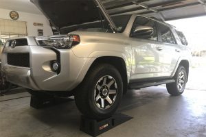 Black Widow Oil Change Service Ramps Quick Review For the 5th Gen 4Runner