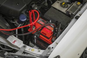 Jumper Cables or Jump Starter - Which one is for you?