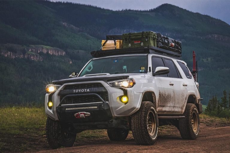 Toyota 4Runner Roof Rack Accessory Ideas & Setups (2023)