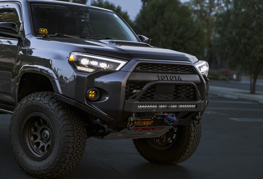 Feature Friday: Bug & Stone Hood Deflectors For Toyota 4Runner