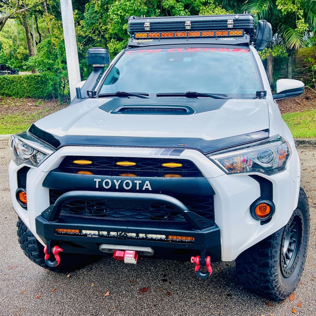 Feature Friday: Bug & Stone Hood Deflectors For Toyota 4Runner