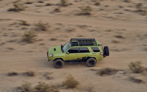 2022 lime rush 4runner off-roading