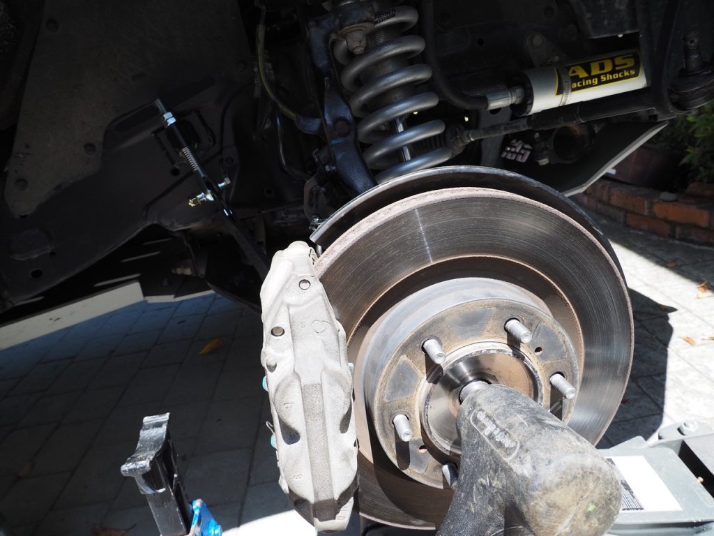 How To Replace CV Boots On The 5th Gen 4Runner