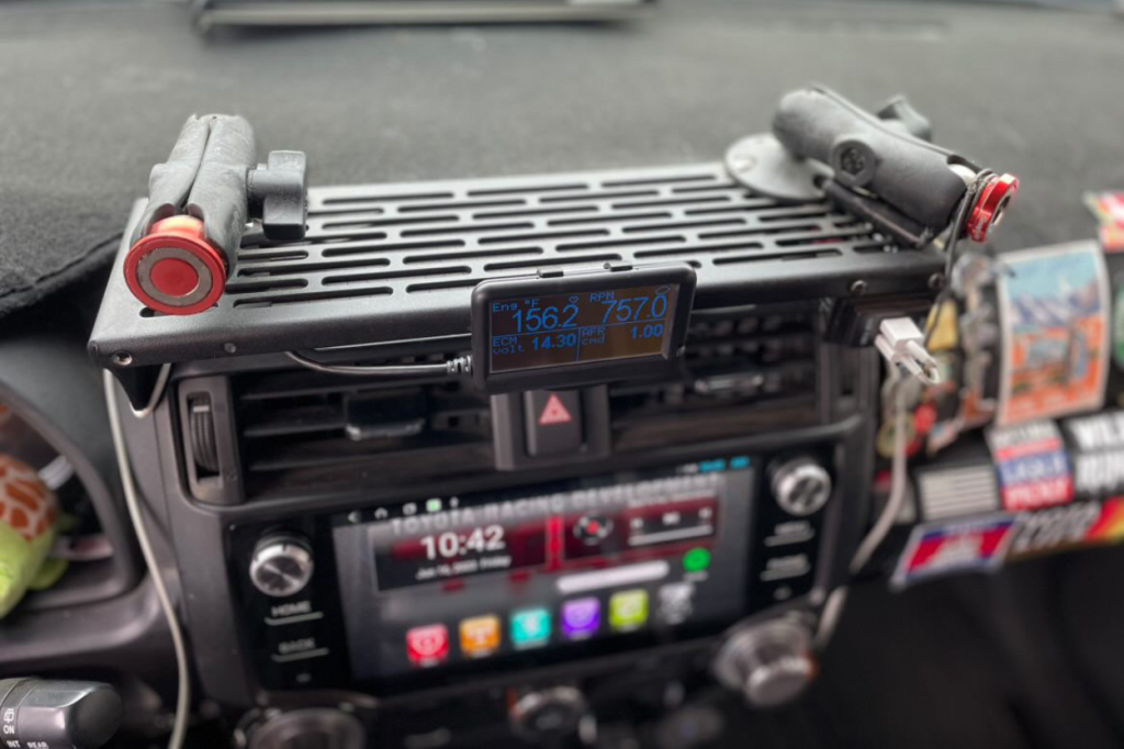 Feature Friday 8 Dash Mount Setups For 5th Gen 4Runner