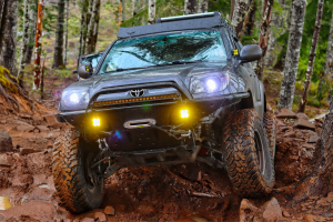 4th Gen 4Runner Rock Crawling in Oregon