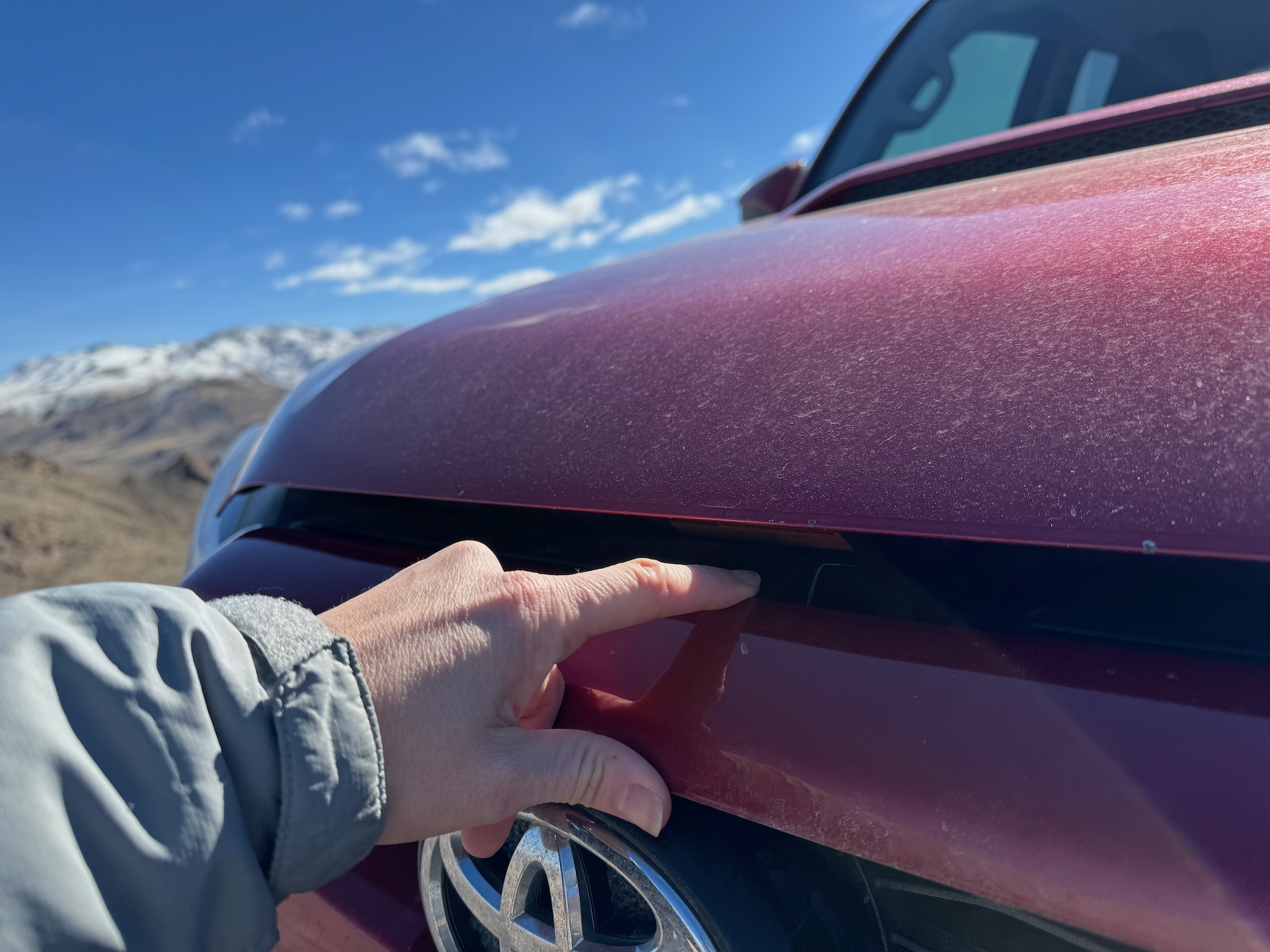 Filling & Choosing The Right Windshield Washer Fluid