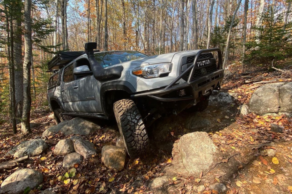 3rd Gen Tacoma Off-Roading in Jericho Mountain State Park