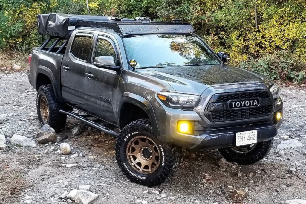 3rd Gen Tacoma Off-Roading in Freetown Fall River State Forest