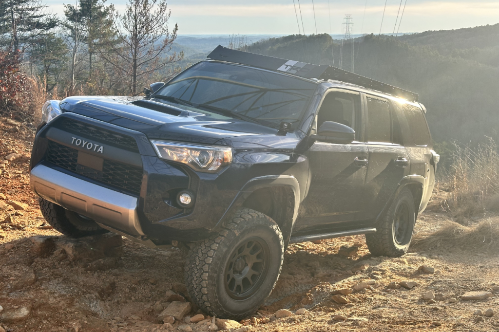 5th Gen 4Runner off-roading in Jocassee