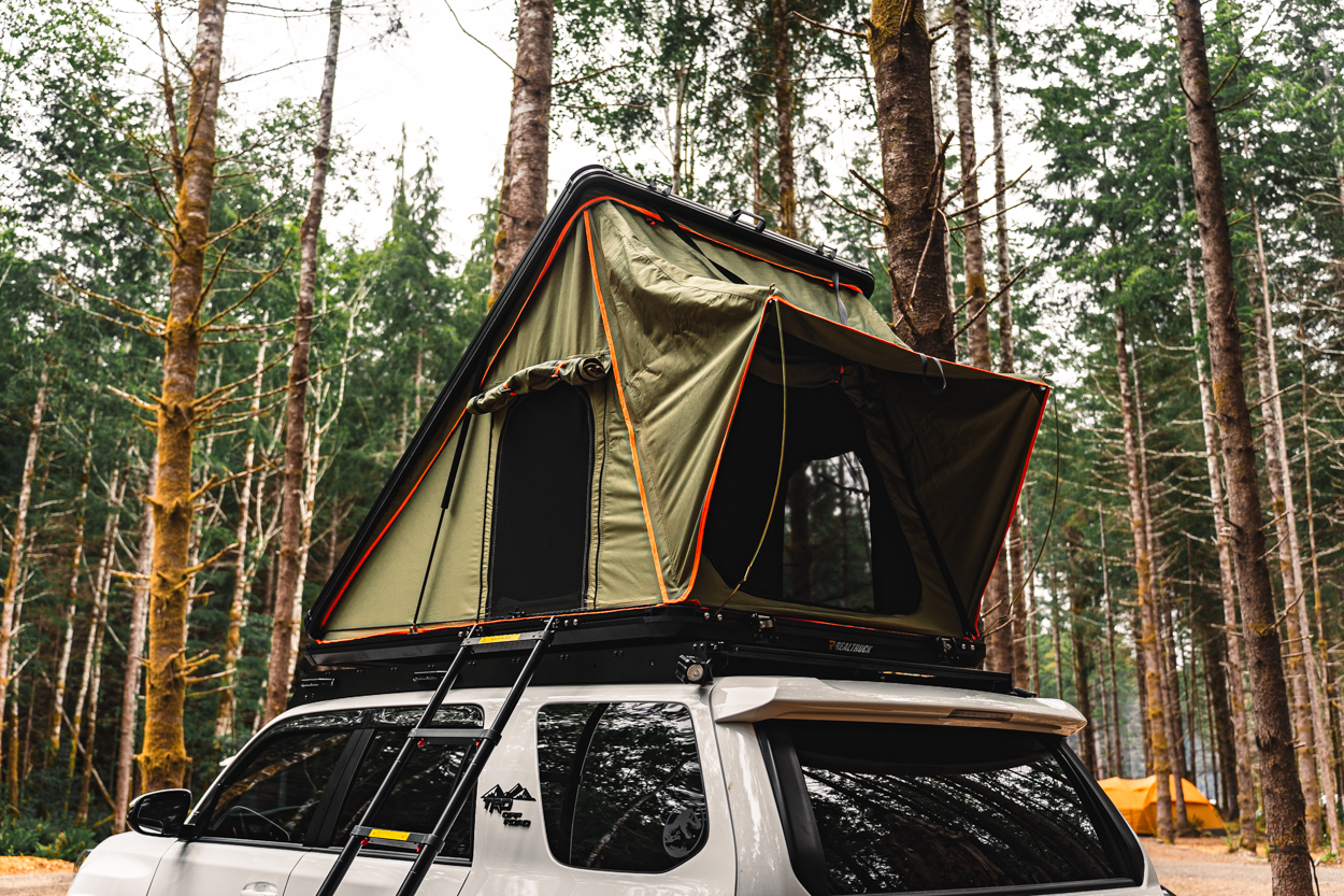 RealTruck RooftopTent