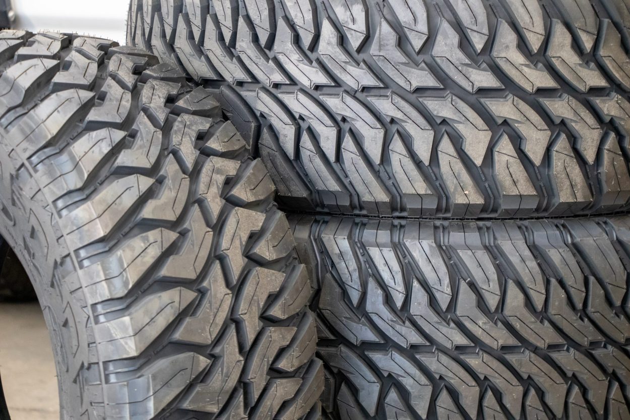 TAMAROCK M/T Tread Pattern