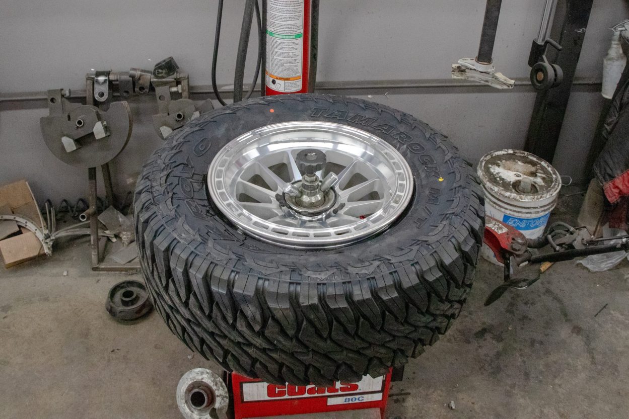 33" Mud Terrain Tire Mounting