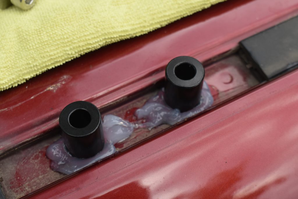 Silicone On Mounting Spacers