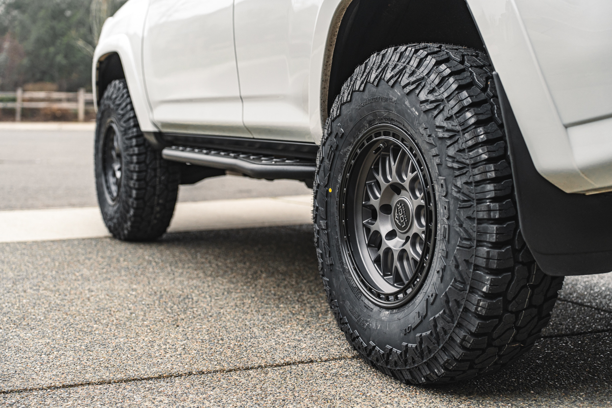 Lock Off-Road Onyx Wheels In Matte Grey