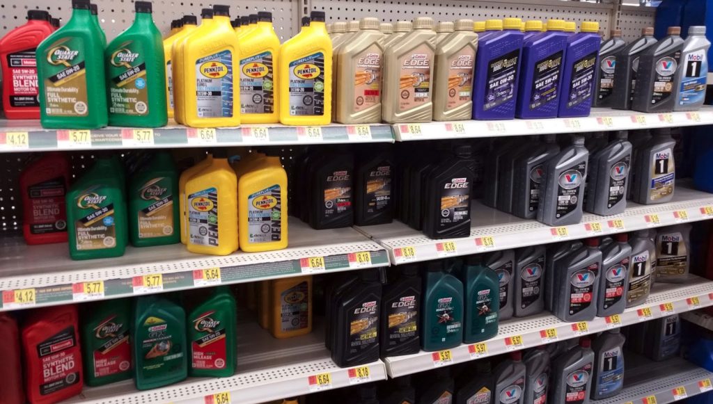 How To Pick Engine Oil