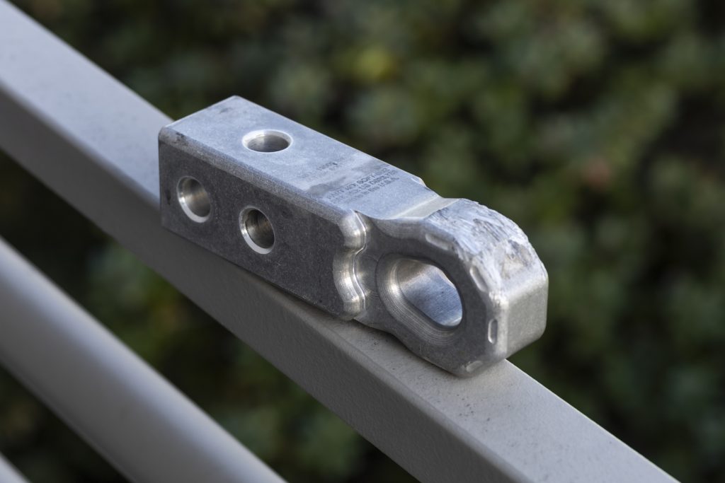 Agency 6 Soft Shackle Recovery Hitch Receiver 