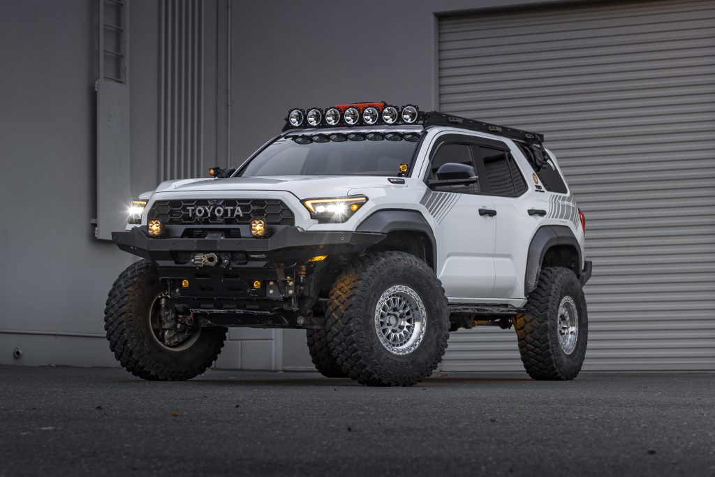 6G 4Runner With 74 Weld Portals & 37" Firestone MTs