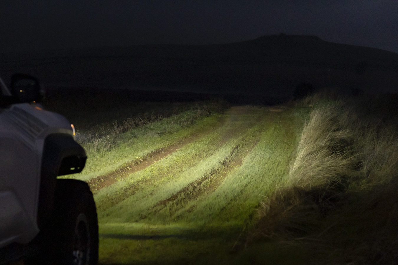 Ice Cube 3D Projector High Beam Output