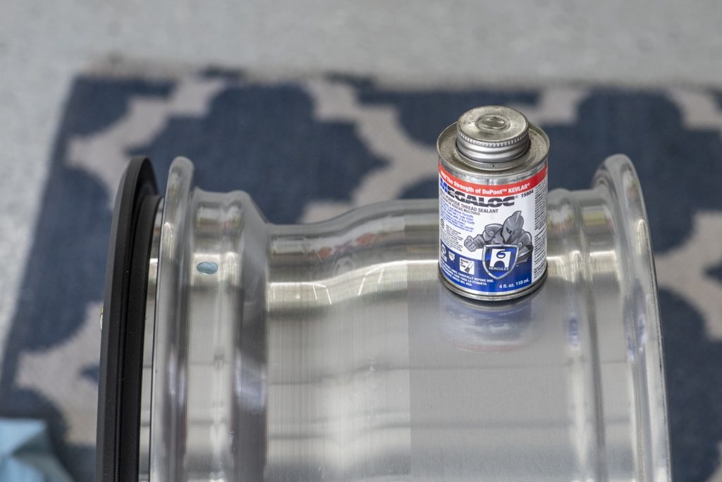 Megaloc Thread Sealant For Secondary Shrader Valve Threads